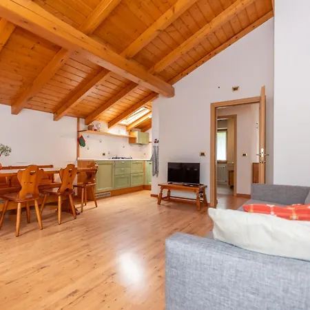 La Casa Di Elvira-mansarda * Alleghe